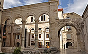 Dioklecijanova palača