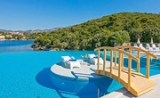 Resort Port 9